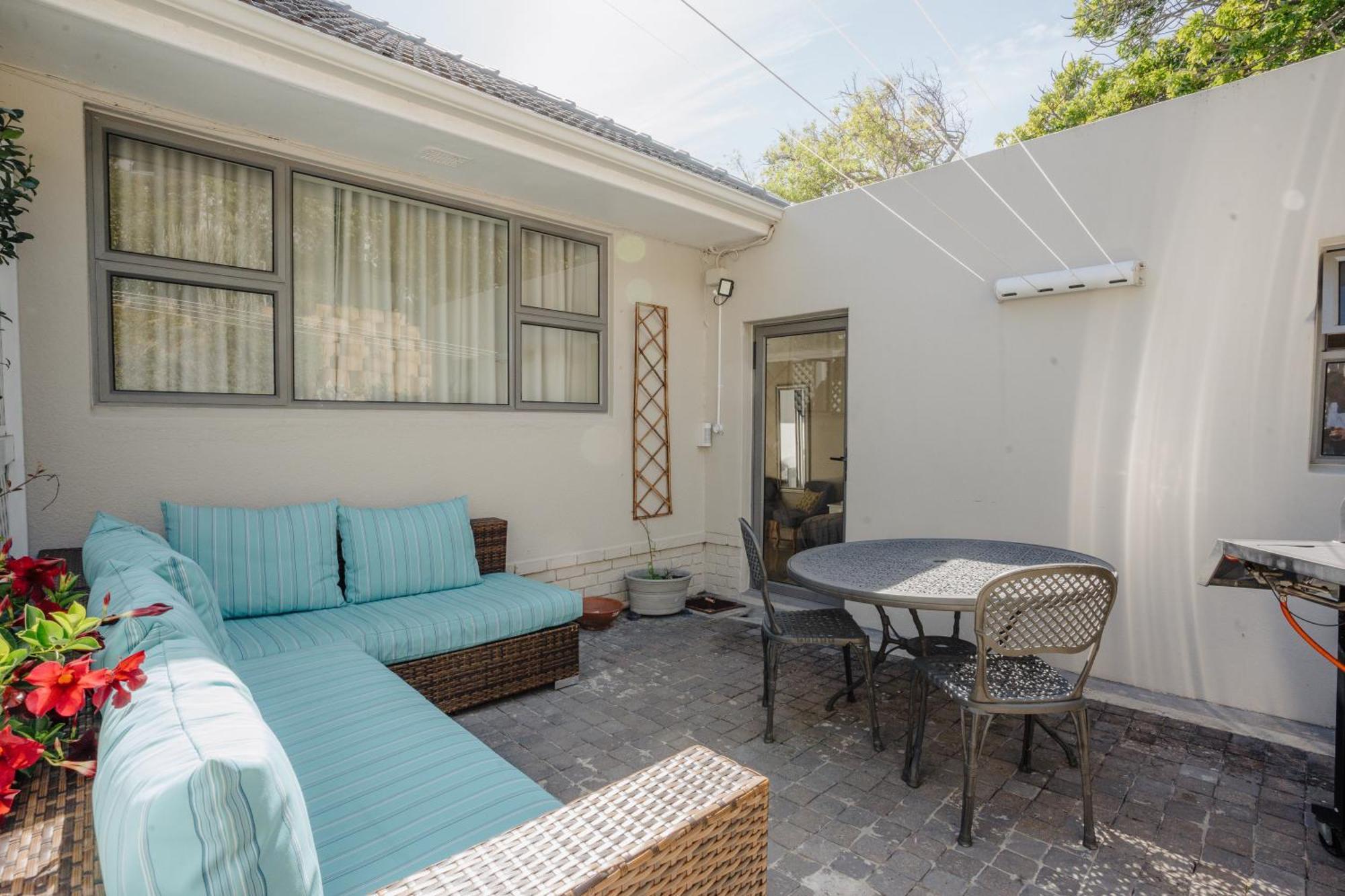 Echo Friendly Sunny Contemporary Garden Flat Apartment เคปทาวน์ ภายนอก รูปภาพ